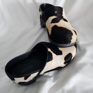 Sanita cow clogs mules size 38